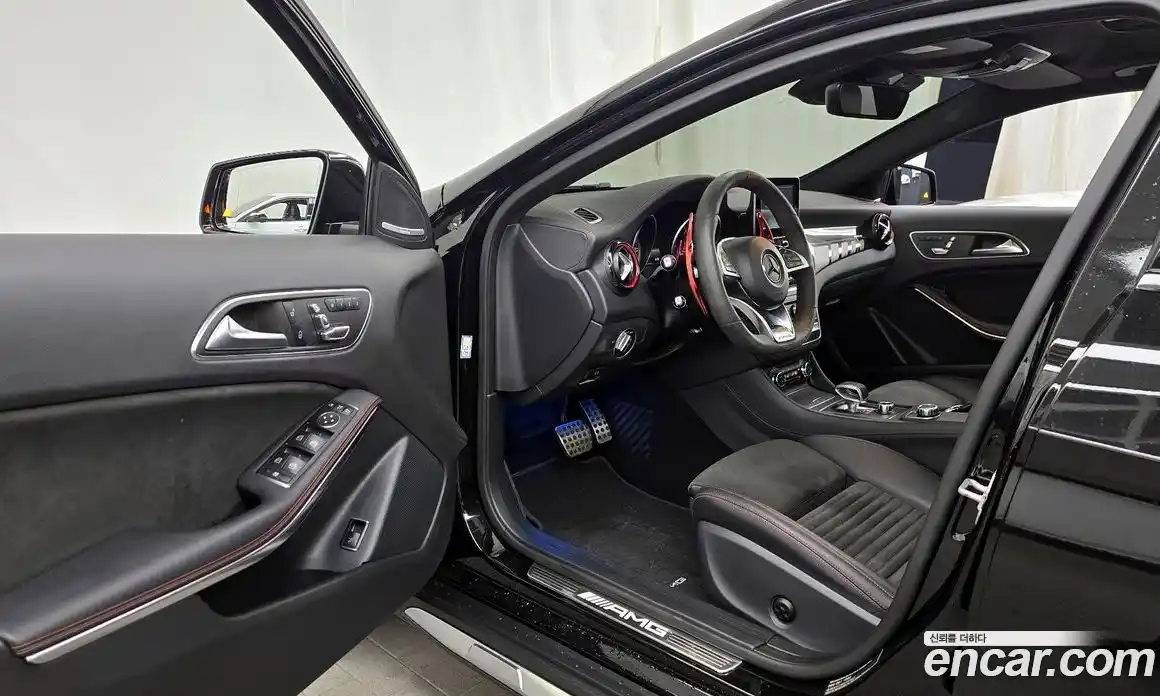 Mercedes-Benz GLA-Class 2017 2.0 гидро, фото 13