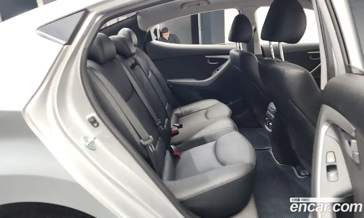 Hyundai Avante 2015 1.6 гидро, фото 11