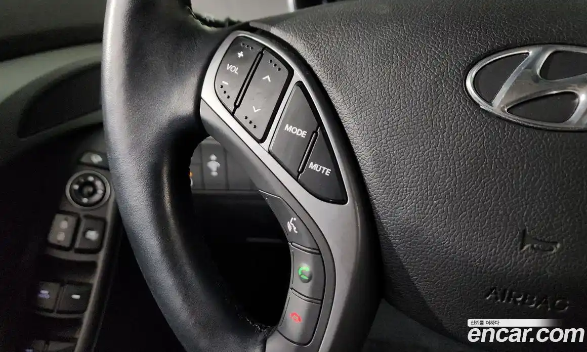 Hyundai Avante 2015 1.6 гидро, фото 17