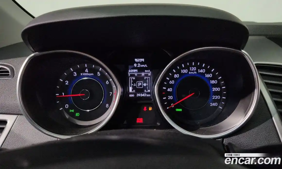 Hyundai Avante 2015 1.6 гидро, фото 8