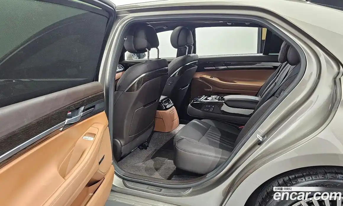 Genesis G90 2021 3.8 гидро, фото 11