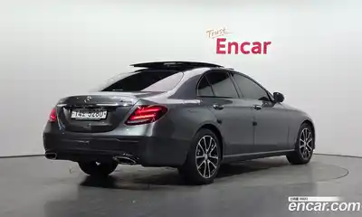 Mercedes-Benz E-Class 2017 2.0 гидро, миниатюра 2