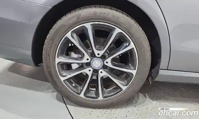 Mercedes-Benz E-Class 2017 2.0 гидро, миниатюра 5