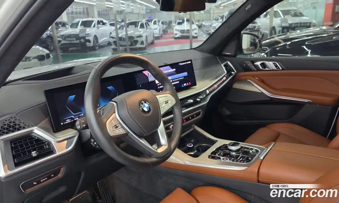 BMW X7 2025 3.0 гидро, фото 11