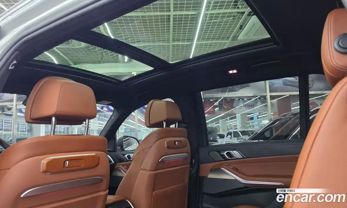 BMW X7 2025 3.0 гидро, фото 12