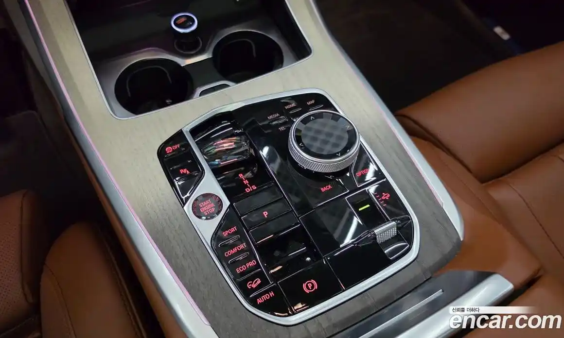 BMW X7 2025 3.0 гидро, фото 9