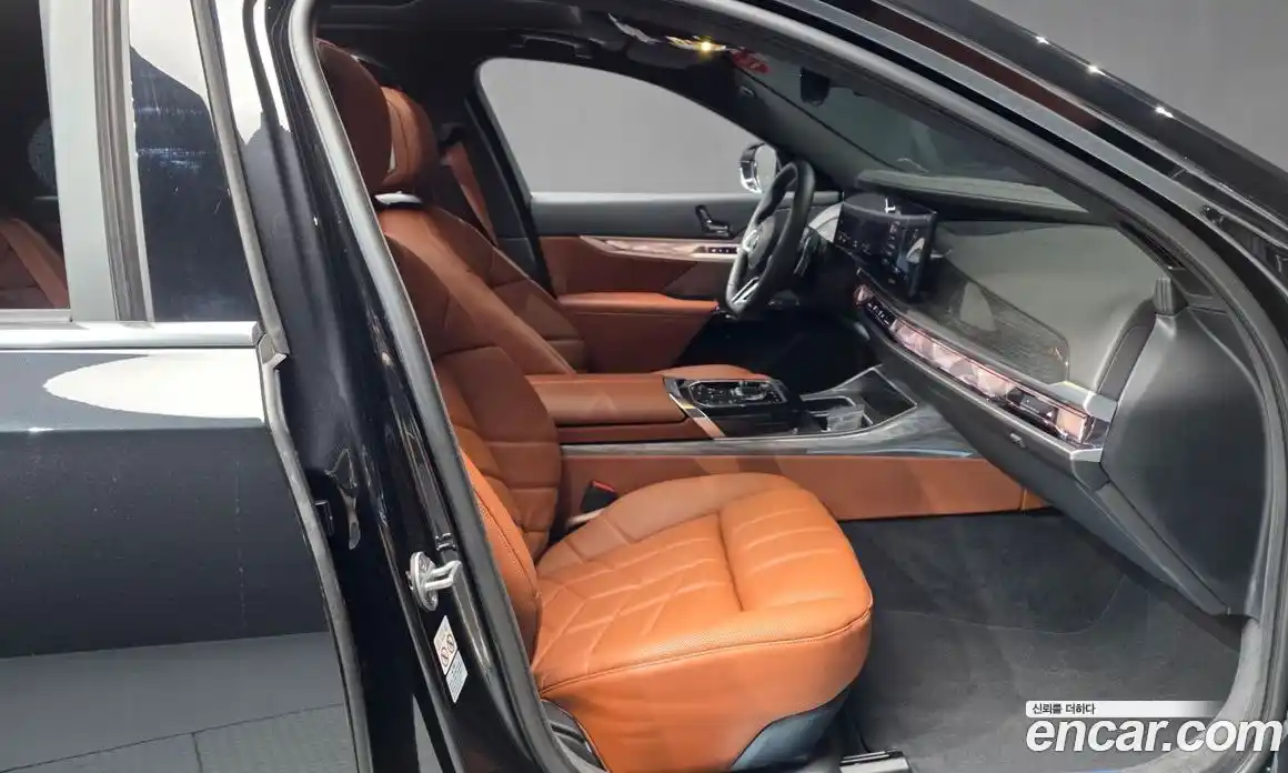 BMW 7-Series 2024 3.0 гидро, фото 11