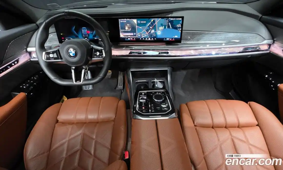 BMW 7-Series 2024 3.0 гидро, фото 7