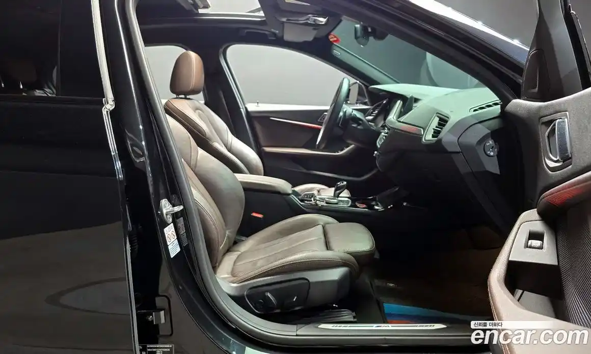 BMW 1-Series 2021 2.0 гидро, фото 16