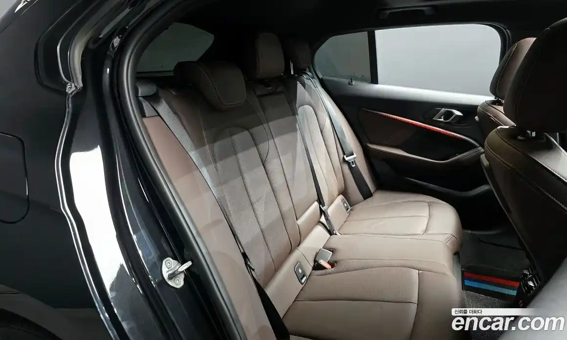 BMW 1-Series 2021 2.0 гидро, фото 17