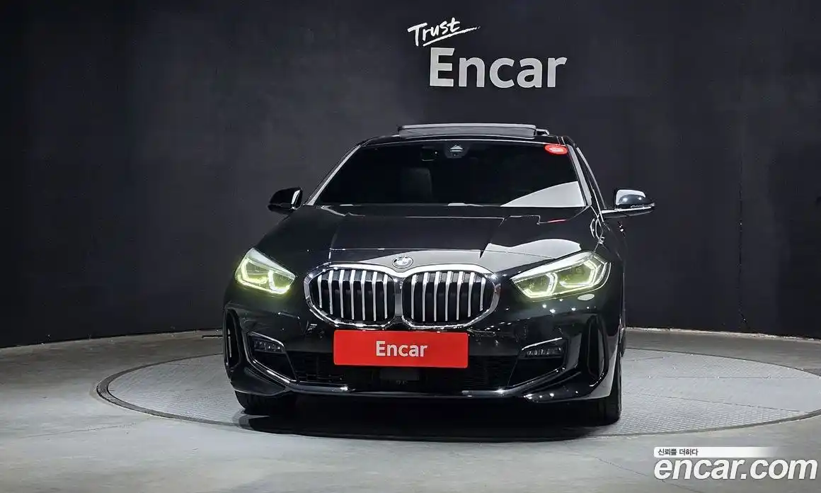 BMW 1-Series 2021 2.0 гидро, фото 3