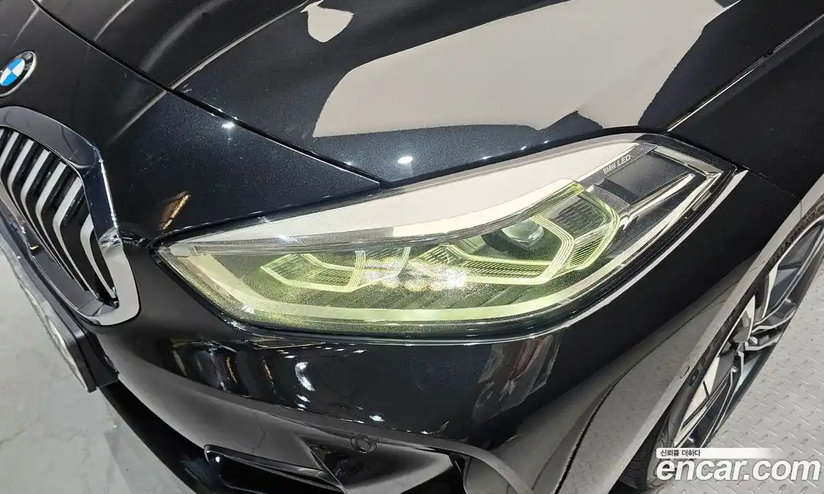 BMW 1-Series 2021 2.0 гидро, фото 8