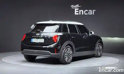 Mini Cooper 2025 2.0 автомат (гидро), миниатюра 2