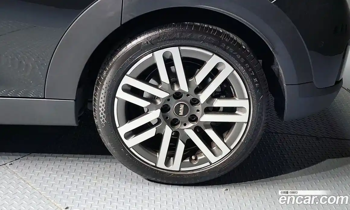 Mini Cooper 2025 2.0 автомат (гидро), фото 7