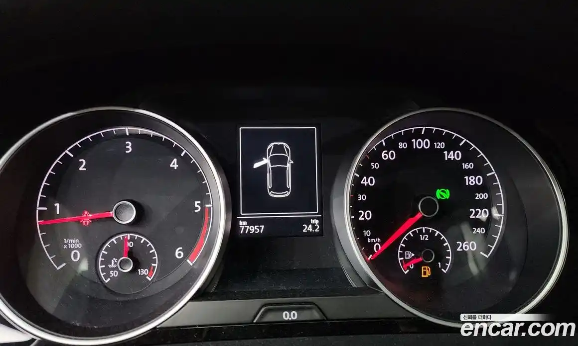 Volkswagen Golf 2013 1.6 автомат (гидро), фото 8