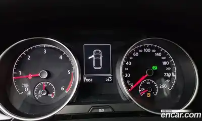 Volkswagen Golf 2013 1.6 автомат (гидро), миниатюра 8