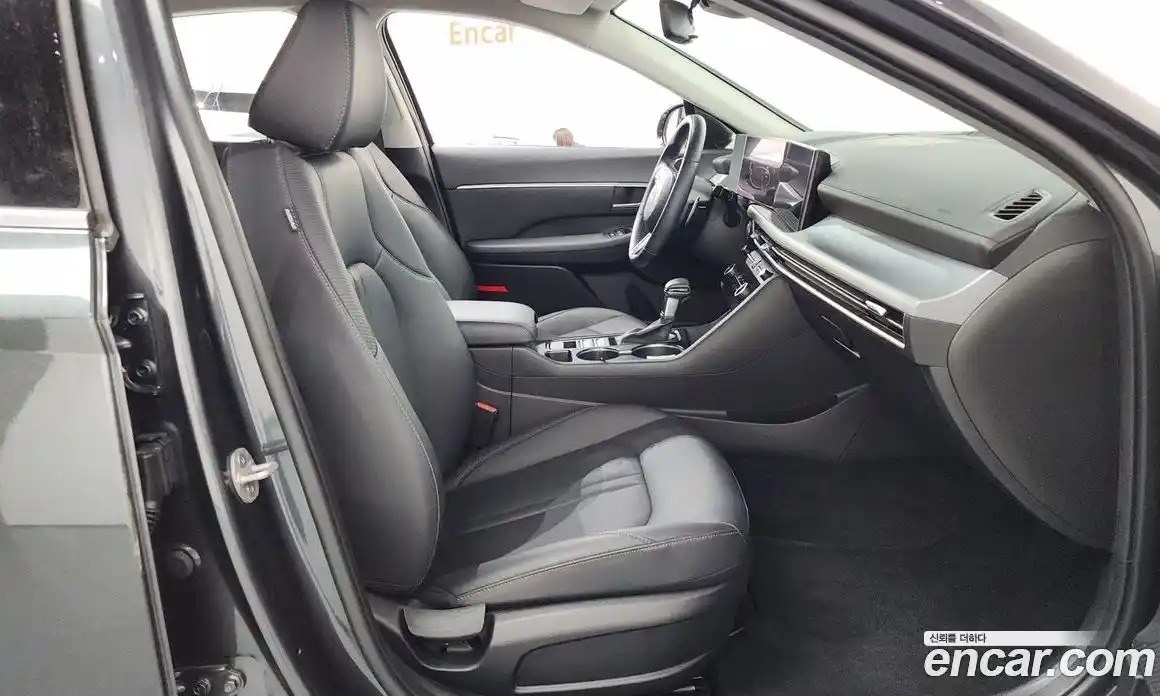 Hyundai Sonata 2023 2.0 гидро, фото 16