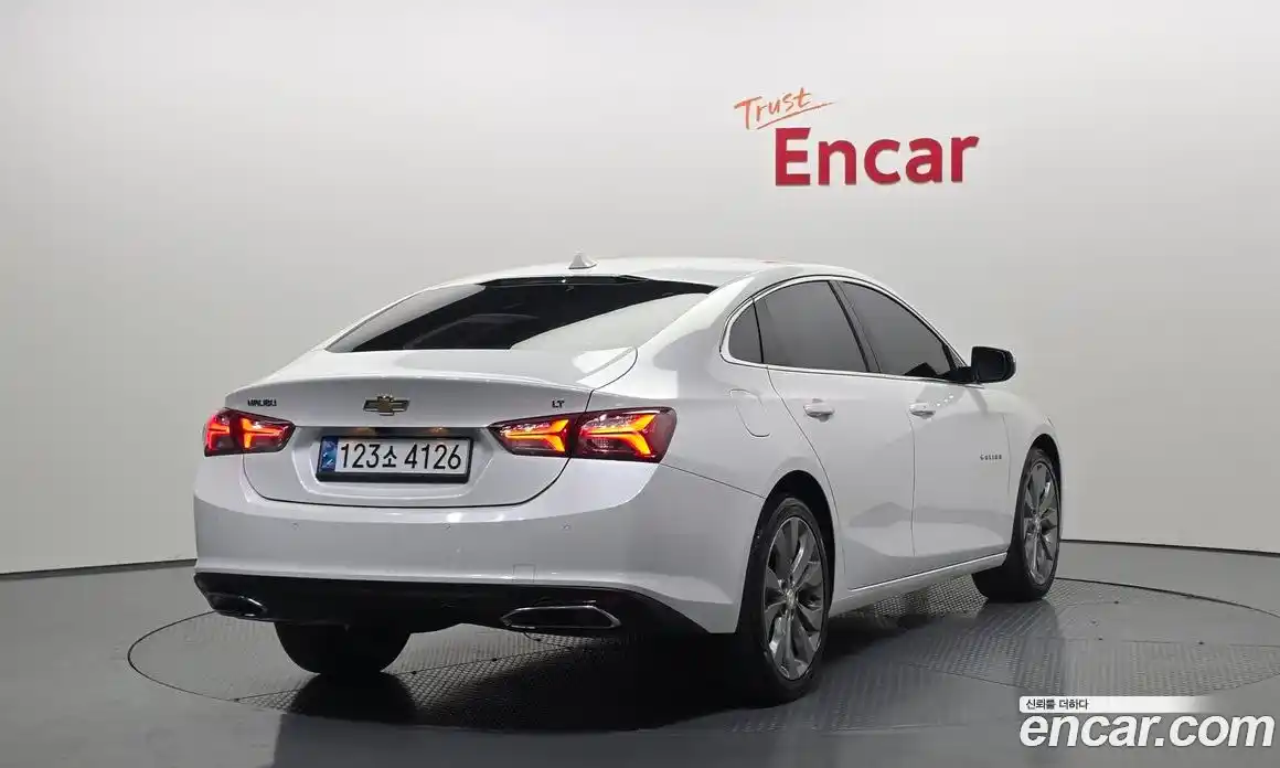 Chevrolet Malibu 2021 2.0 гидро, фото 2