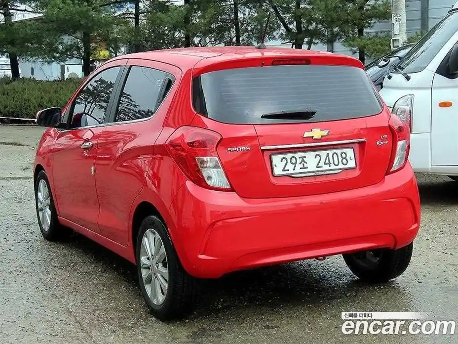 Chevrolet Spark 2015 1.0 гидро, фото 3