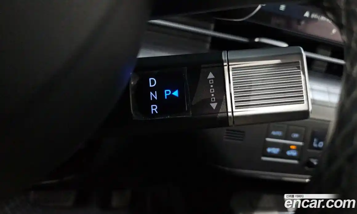 Hyundai Kona 2024 1.6 гидро, фото 12