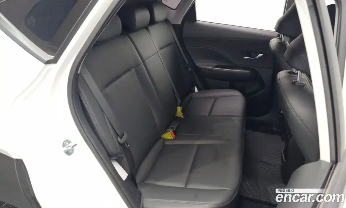Hyundai Kona 2024 1.6 гидро, фото 18