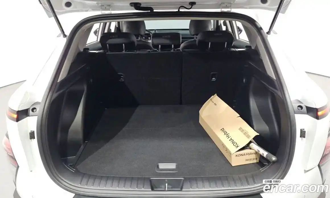 Hyundai Kona 2024 1.6 гидро, фото 26