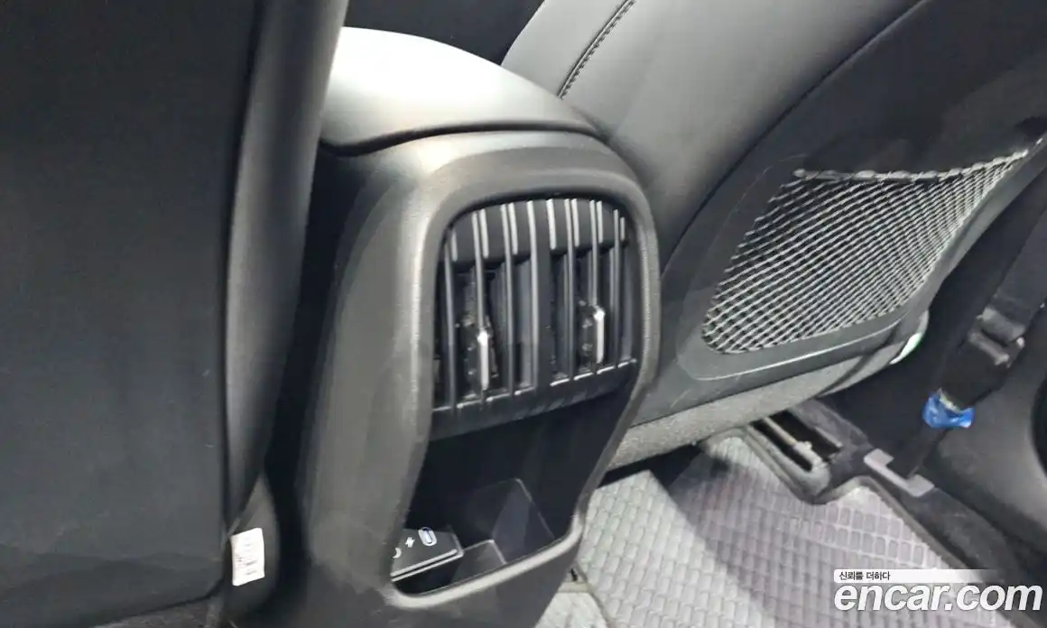 Hyundai Kona 2024 1.6 гидро, фото 31