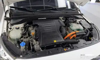 Hyundai Ioniq 2017 1.6 автомат (гидро), миниатюра 6