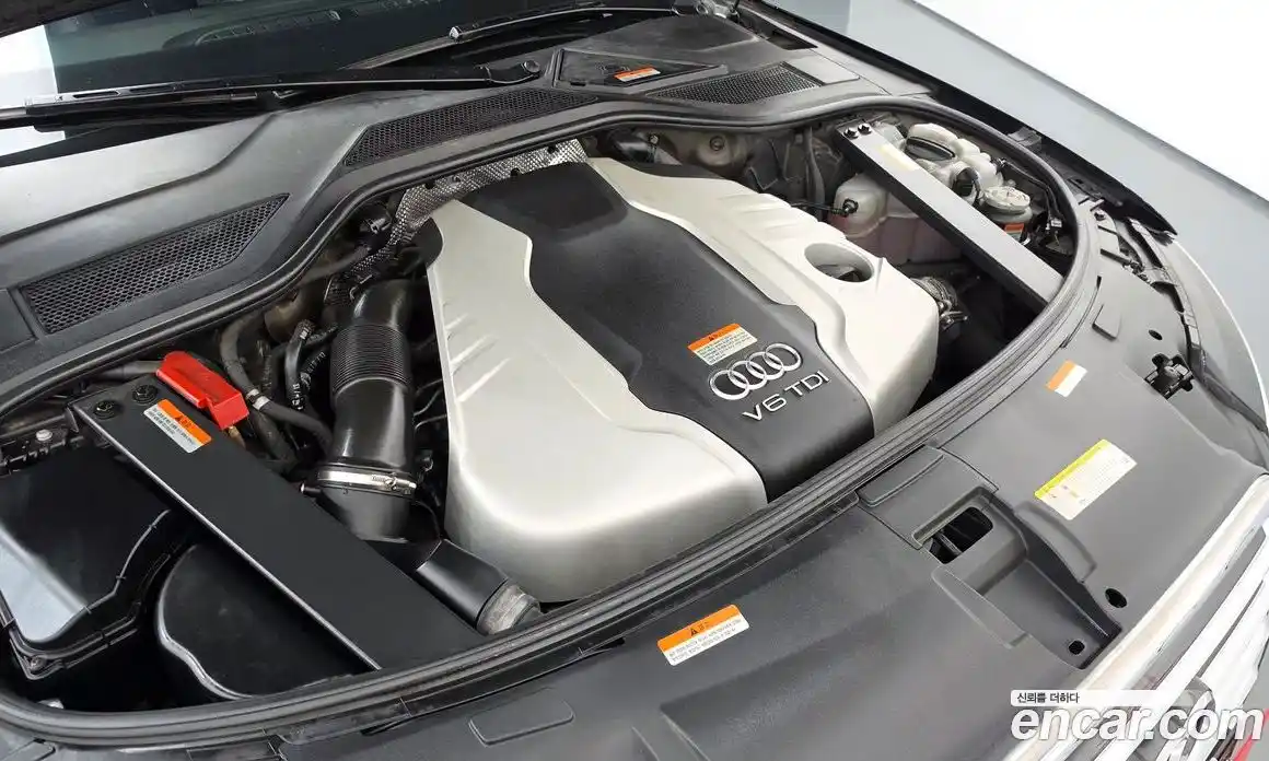 Audi A8 2013 3.0 автомат (гидро), фото 6