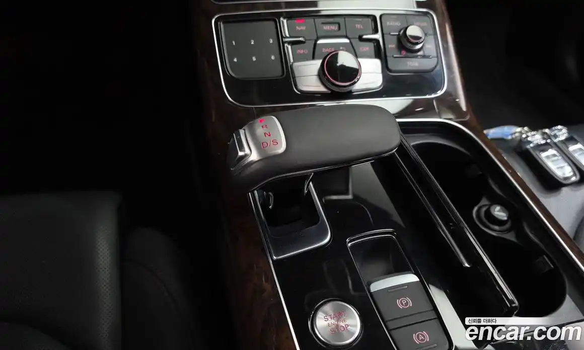 Audi A8 2013 3.0 автомат (гидро), фото 9