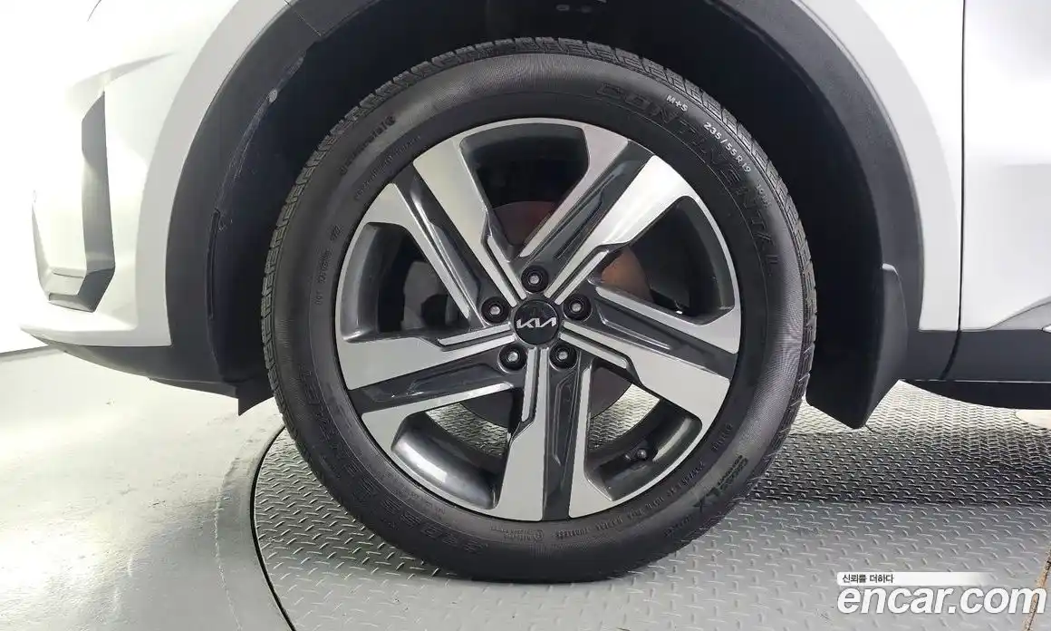 Kia Sorento 2022 1.6 гидро, фото 5