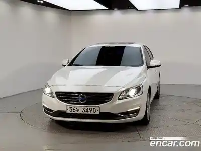 Volvo S60 2015 1.6 автомат (гидро), миниатюра 2