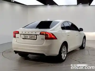 Volvo S60 2015 1.6 автомат (гидро), миниатюра 4