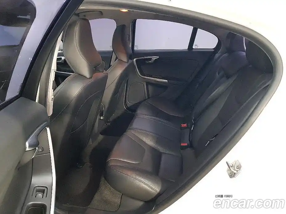 Volvo S60 2015 1.6 автомат (гидро), фото 9