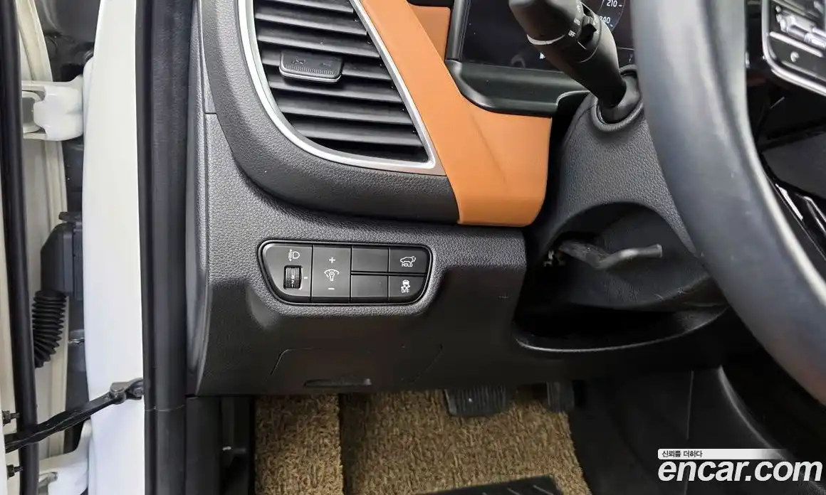 Kia Seltos 2024 2.0 гидро, фото 16