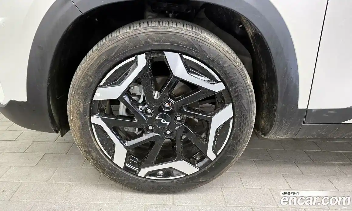 Kia Seltos 2024 2.0 гидро, фото 5