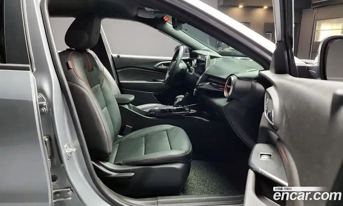 Chevrolet Trax 2023 1.2 гидро, фото 16