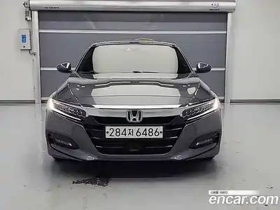 Honda Accord 2019 1.5 автомат (гидро), миниатюра 2