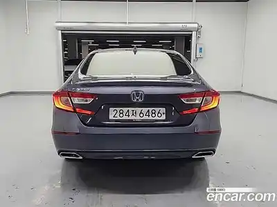 Honda Accord 2019 1.5 автомат (гидро), миниатюра 3