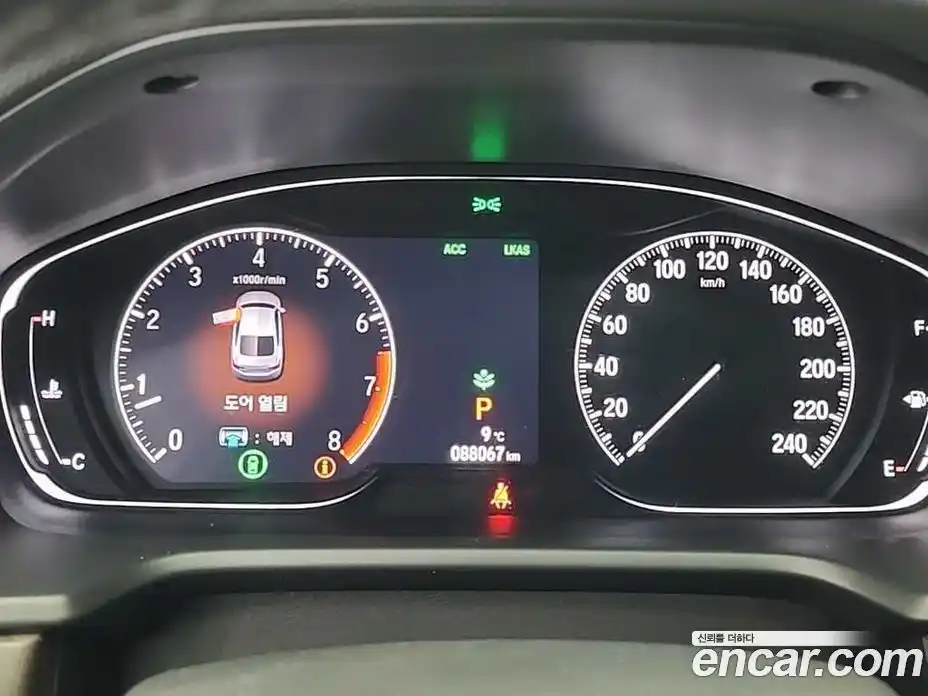 Honda Accord 2019 1.5 автомат (гидро), фото 6