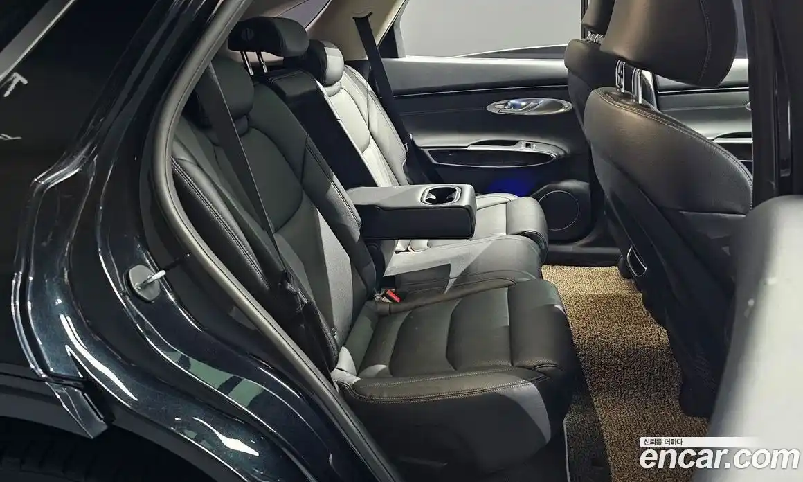 Genesis GV70 2021 2.5 гидро, фото 12