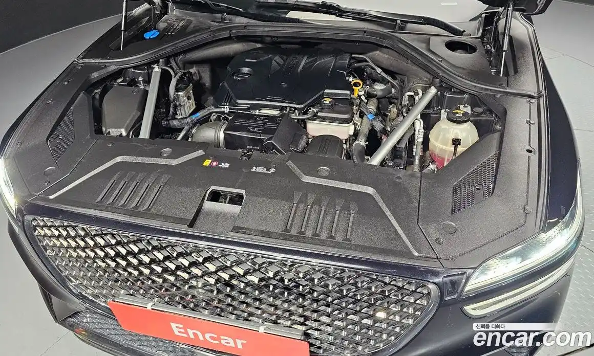 Genesis GV70 2021 2.5 гидро, фото 6