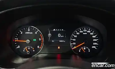 Kia Sportage 2016 2.0 автомат (гидро), миниатюра 8