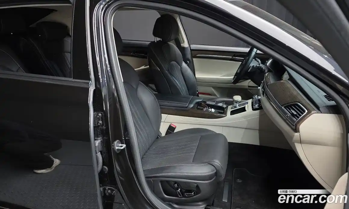 Genesis G90 2019 3.8 гидро, фото 12