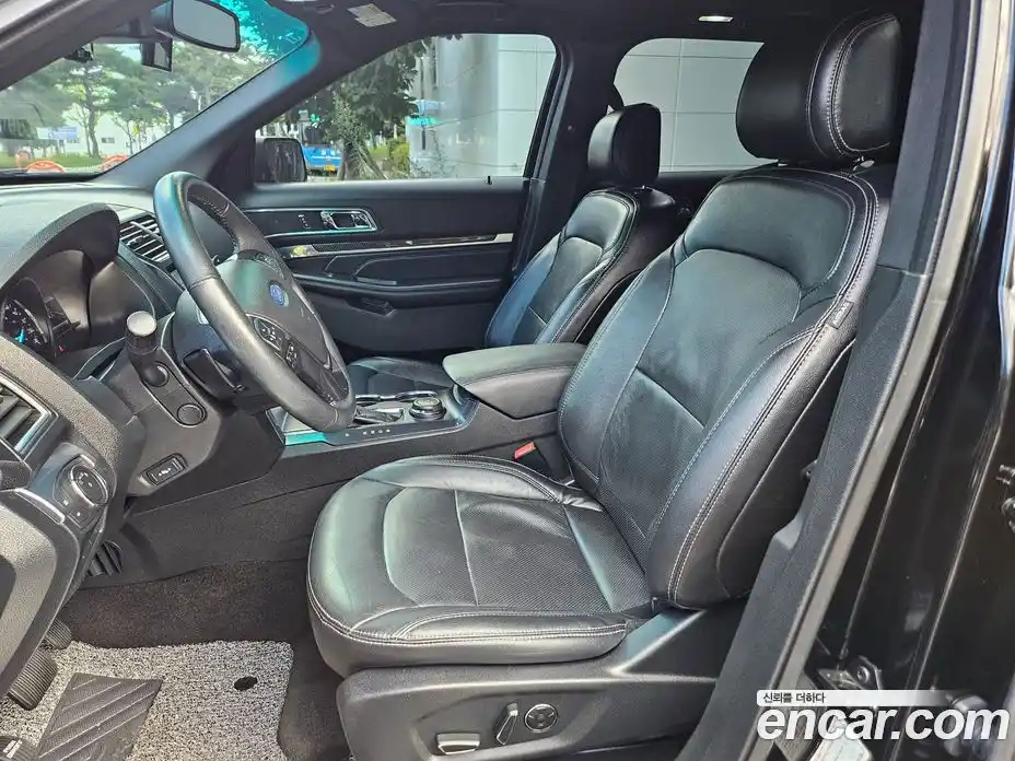 Ford Explorer 2017 2.3 автомат (гидро), фото 8