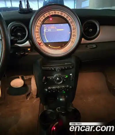Mini Cooper 2012 2.0 автомат (гидро), миниатюра 9