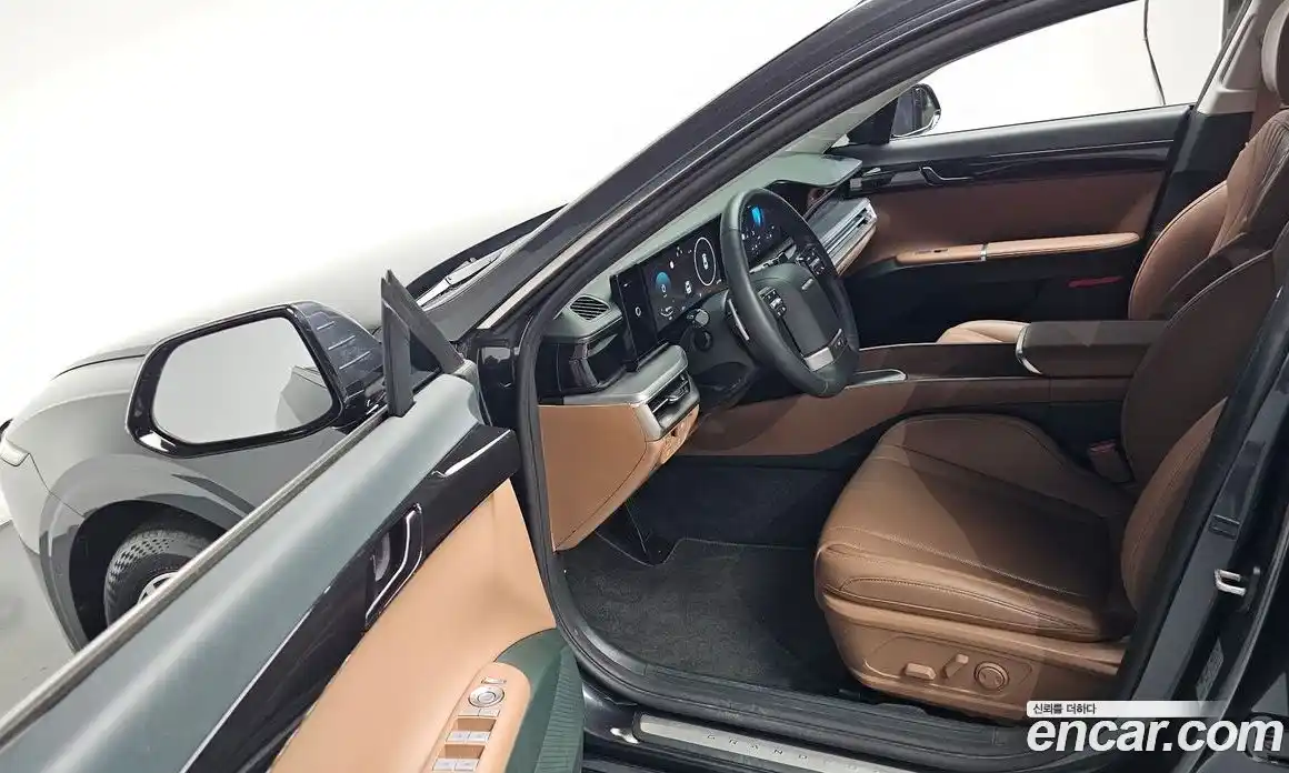 Hyundai Grandeur 2023 2.5 гидро, фото 12