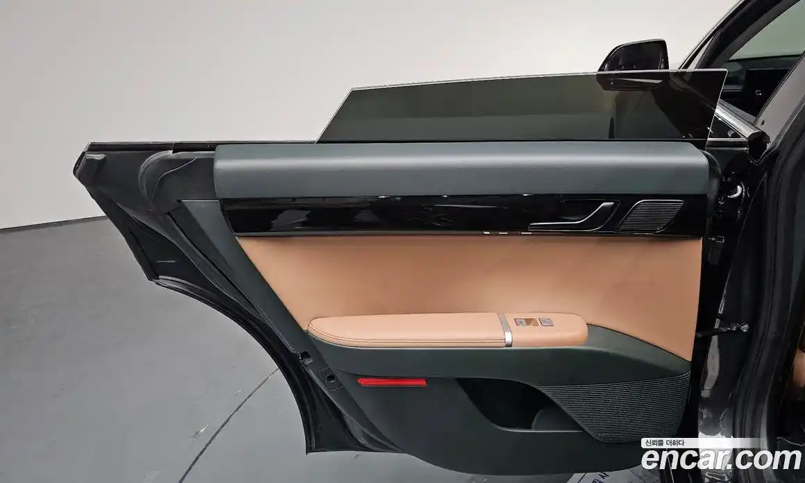 Hyundai Grandeur 2023 2.5 гидро, фото 14
