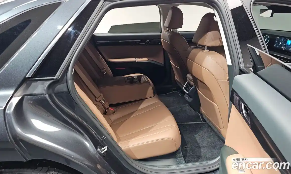 Hyundai Grandeur 2023 2.5 гидро, фото 16