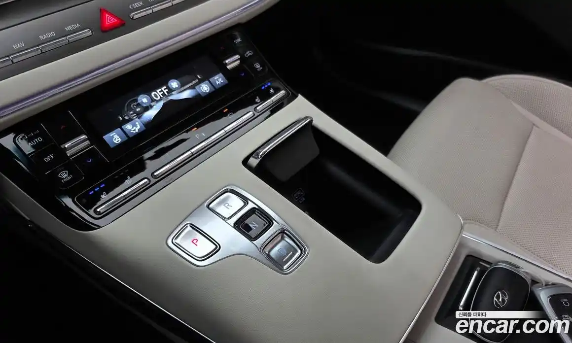 Hyundai Grandeur 2022 2.5 гидро, фото 9